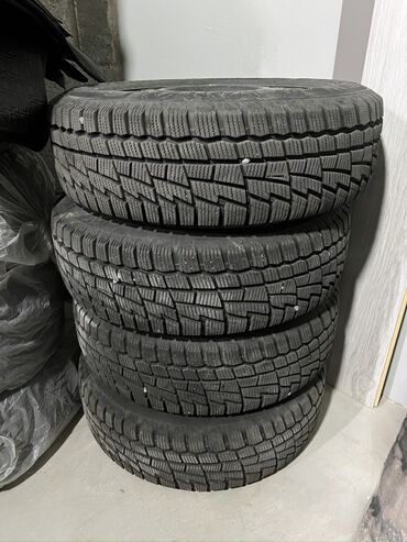 шины на сельхозтехнику: Дөңгөлөктөр монтажда 185 / 65 / R 15, Кыш, Комплект, Жеңил унаалар, Темир
