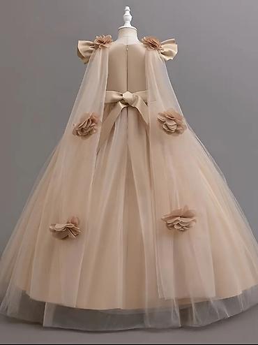 Другие товары для детей: Праздничные детские костюмы и платья на прокат!!! 400с/день. На — 7