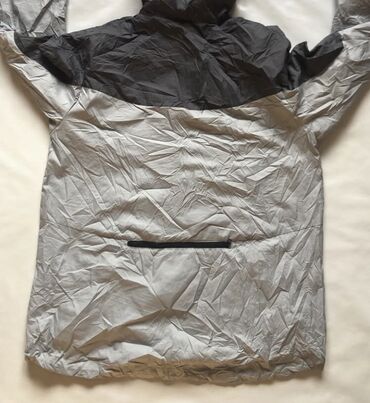 armani duks: Sweatshirt, M (EU 50), Nike, color - Silver, With a hood