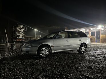 Toyota: Toyota Avensis: 2002 г., 2 л, Механика, Дизель, Универсал