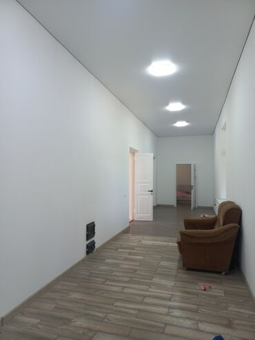 Офисы: Продаю Офис 365 м², С ремонтом, С мебелью, Административное здание, 1 этаж at lalafo.kg — 13 Офисы: Продаю Офис 365 м², С ремонтом, С мебелью, Административное здание, 1 этаж — 13