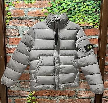 верхний одежда: Пуховик Stone Island, мужская модель с фирменным нашивным компасом на — 2