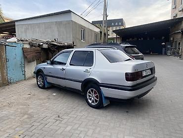 Volkswagen: Volkswagen Vento: 1993 г., 1.8 л, Механика, Бензин, Седан — 6