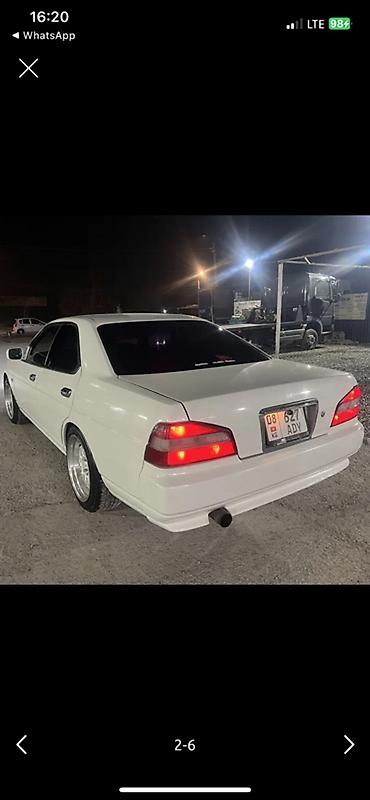2002: Nissan Laurel: 2002 г., 2 л, Автомат, Бензин — 3