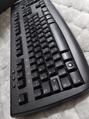 5116 oglasa | lalafo.rs: Tastatura je u dobrom stanju. Ispravna je, bez oštećenja