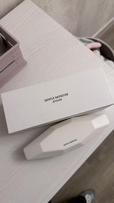Очки Gentle Monster Jewelry, модель Orora 02 (VYG), затемненные