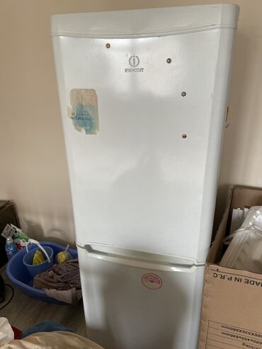 встраиваемый холодильник атлант: Холодильник Indesit, Б/у, Двухкамерный