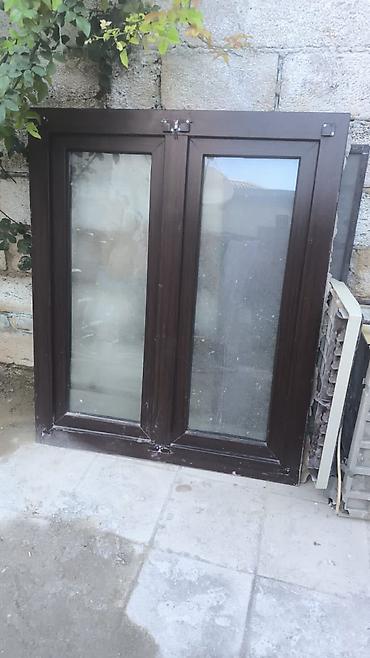 Beniz 3215 plastik pəncərə satılır. Ölçüsü 130 sm-dir. Tünd qəhvəyi