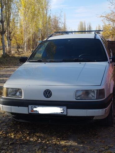 Volkswagen: Volkswagen Passat: 1992 г., 1.8 л, Механика, Бензин, Универсал