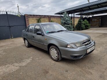 Daewoo: Daewoo Nexia: 2013 г., 1.5 л, Механика, Бензин, Седан