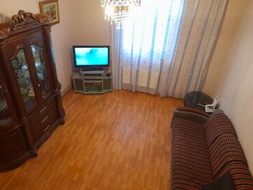 Həyət evi alıram: Həzi Aslanov qəs. 4 otaqlı, 100 kv. m, Yeni təmirli