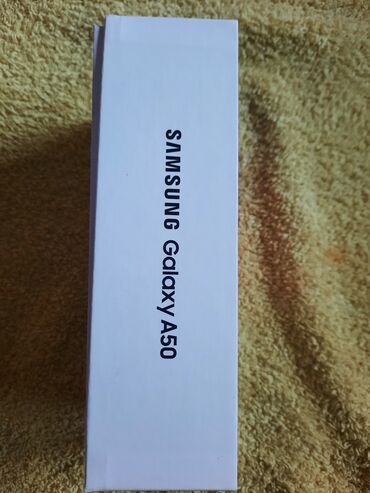 Samsung: Samsung Galaxy A50, 4 GB, bоја - Bela — 3