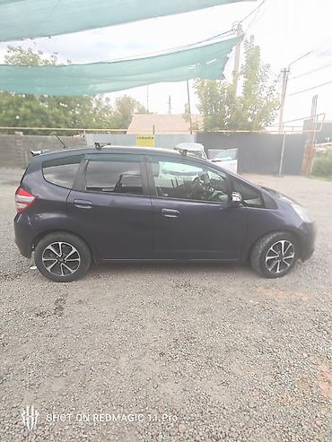 fit 2012: Honda Fit: 2008 г., 1.3 л, Автомат, Бензин, Хэтчбэк — 8