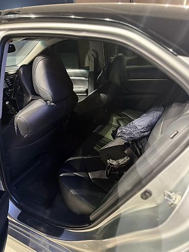 уна: Toyota Camry: 2018 г., 2.5 л, Автомат, Бензин, Седан — 8