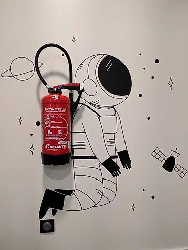 скрытый карниз для штор: Роспись стен на заказ - Авторские настенные иллюстрации и — 5