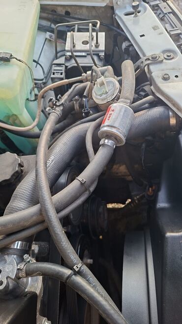 Mercedes-Benz: Mercedes-Benz C-Class: 2.3 l | 1998 il Sedan — 11