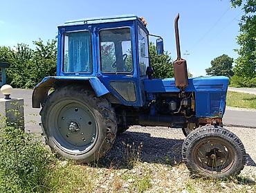 015 maşını: Məhsul: Belarus traktoru (MTZ seriyası) Təsvir: - Korpus: Kabinəli — 2