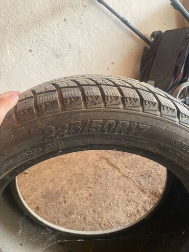купить резину на москвич: Зимняя шина 225/50 R17 без шипов (M+S, символ снегинки на боковине)