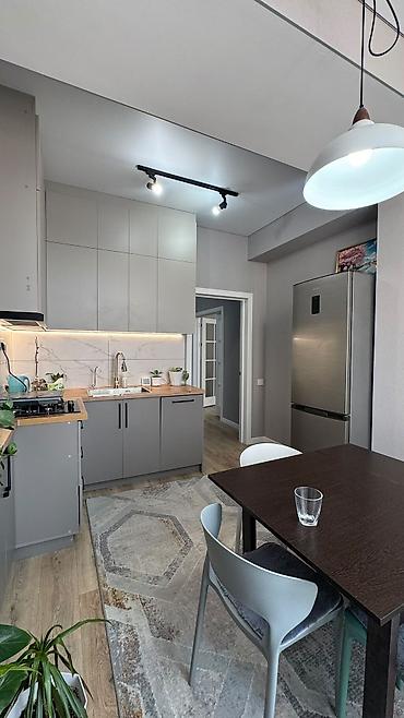 Продажа квартир: 2 комнаты, 64 м², Асанбай мкр 7 этаж, Свежий ремонт — 1