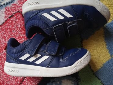 adidas papuce u Srbija | Dečija obuća: Original kozne patikice adidas, vel 26, mada vise odgovaraju 25, bez