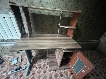 узкие прикроватные тумбочки ширина 20 см: Компьютерный стол, Б/у, С полками