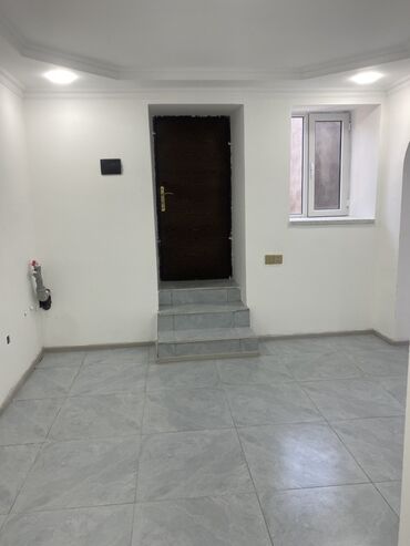 Həyət evləri və villaların satışı: Şağan 3 otaqlı, 62 kv. m, Yeni təmirli — 2