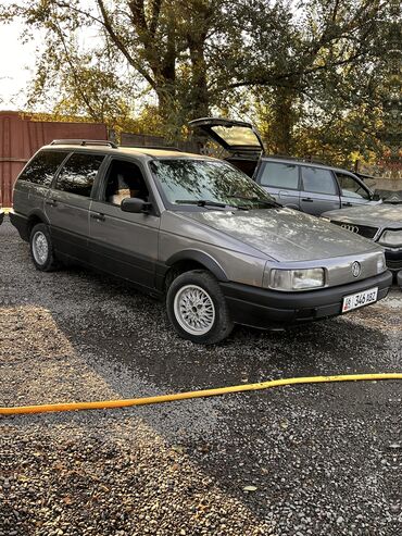 Volkswagen: Volkswagen Passat: 1991 г., 2 л, Механика, Бензин, Универсал