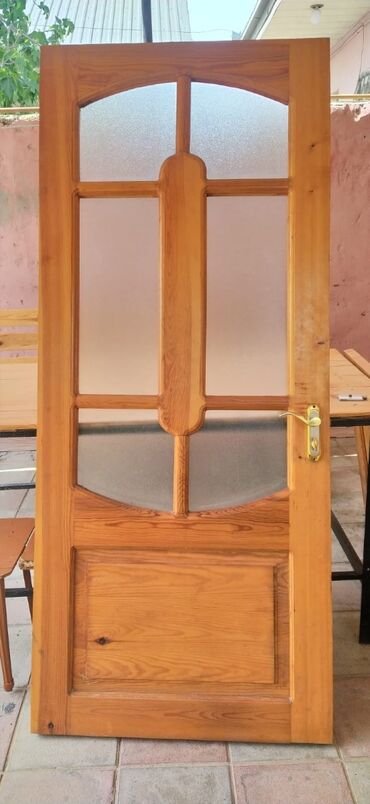 Двери и комплектующие: Дерево Межкомнтаная дверь 90х205 см, Б/у, Без гарантии, Платная установка
