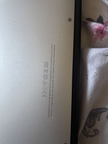 htc one m8 ucuz: Good laptop macbook air 4 hours charging time one hand use and also