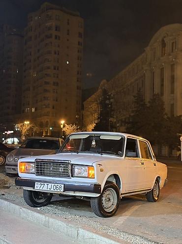 ford sedan: VAZ 2107, ağ rəng, 4 qapılı sedan. İll 2005 Texniki xüsusiyyətlər və — 6