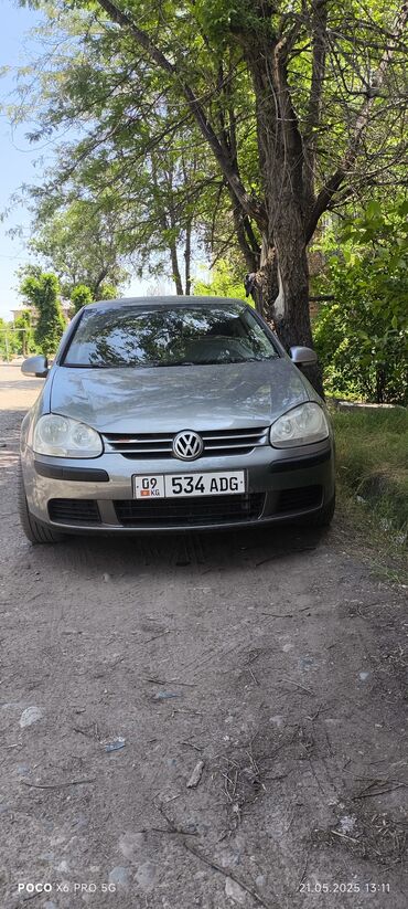 гольф 1 4: Автомобиль Volkswagen Golf, серый металлик. Компактный и экономичный