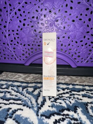 Косметика: Набор косметики и парфюмерии - Спреи-шиммеры USHAS Shimmer Spray — 11