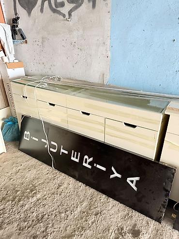 2 el mebel: Mebel dəsti. Deffekti yoxdur. Təcili satilmalıdır. Aksesuar bjunteriya — 1
