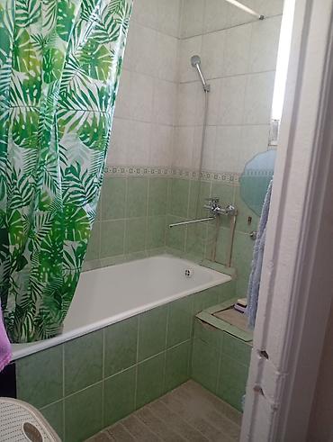 индивидуалки: 3 комнаты, 68 м², Индивидуалка, 5 этаж, Косметический ремонт — 1