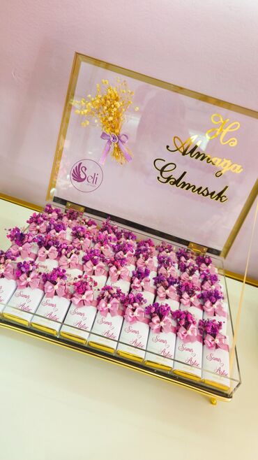 Xonçalar: Məhsul: Xonça dəstləri və dekorativ təqdimat qutuları Təsvir: - — 12