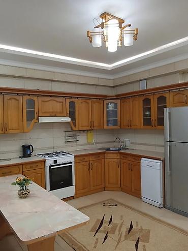 Долгосрочная аренда квартир: 3 комнаты, Риэлтор, Без подселения, С мебелью полностью — 14