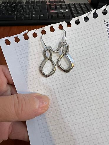 s 925: Серьги серебряные почти новые 925 пробы — 3