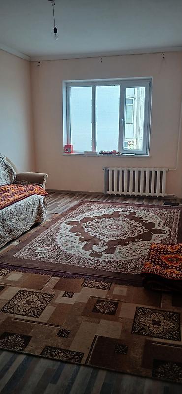 Продается 2 комнатная квартира в городе токмок 3 микрайоне на 3 этаже