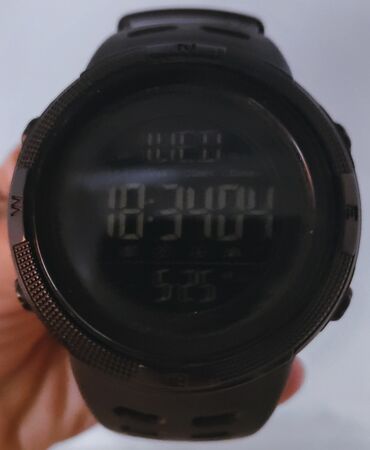Личные вещи: Продаю Skmei часы Состояние хороший. цвет чёрный. Доставка