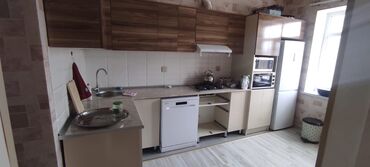 Həyət evləri və villaların satışı: Xəzər rayonu Buzovna qəsəbəsində ümumi sahəsi 9 sot kupçalı 3 otaqlı — 17