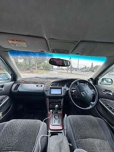 Продажа авто: Honda Accord: 1998 г., 2 л, Автомат, Бензин, Седан — 5