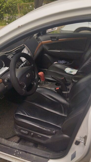 Hyundai: Hyundai Sonata: 2008 г., 0.2 л, Автомат, Газ, Седан