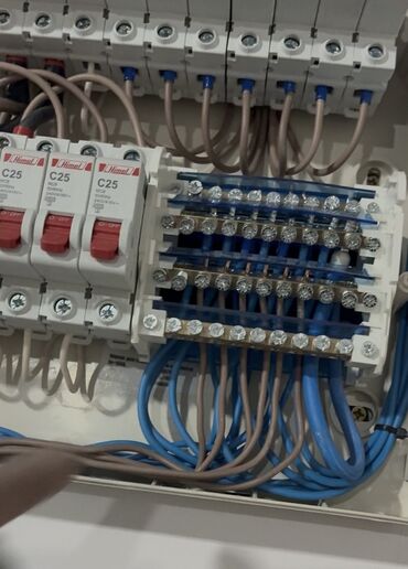 Электрики: Электрик | Монтаж электрощитов Больше 6 лет опыта — 8