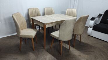 Setovi stolova i stolica: Cena kompleta 285€ 💵💸 🔹Stolica 🔹Boja -Tamno siva 🔹Materijal-metalni — 5