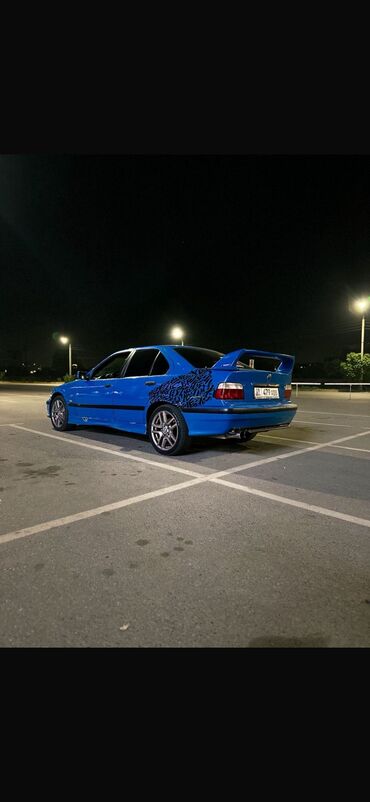 матор б3: BMW 3 series: 1991 г., 2.5 л, Механика, Бензин, Седан