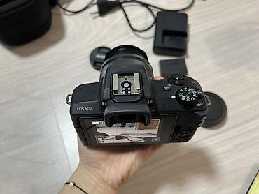 Фотоаппараты: Canon EOS M50 с объективом EF‑M 15–45mm f/3.5–6.3 IS STM Компактная — 2