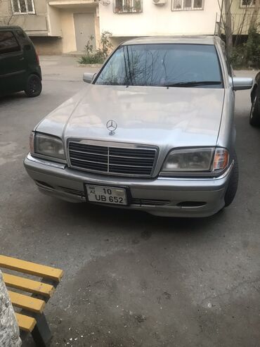 philips 180: Mercedes-Benz C 180: 1.1 l | 1994 il Sedan