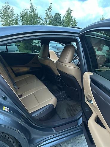 Lexus: Lexus ES: 2018 г., Гибрид, Седан — 9