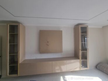 тумбу под тв: Кире бериш үчүн гарнитур, Жаңы, Шкаф, МДФ, Өзү алып кетүү, түсү - Саргыч боз