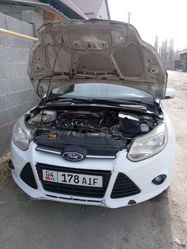 Ford: Ford Focus: 2012 г., 1.6 л, Механика, Бензин, Универсал — 9